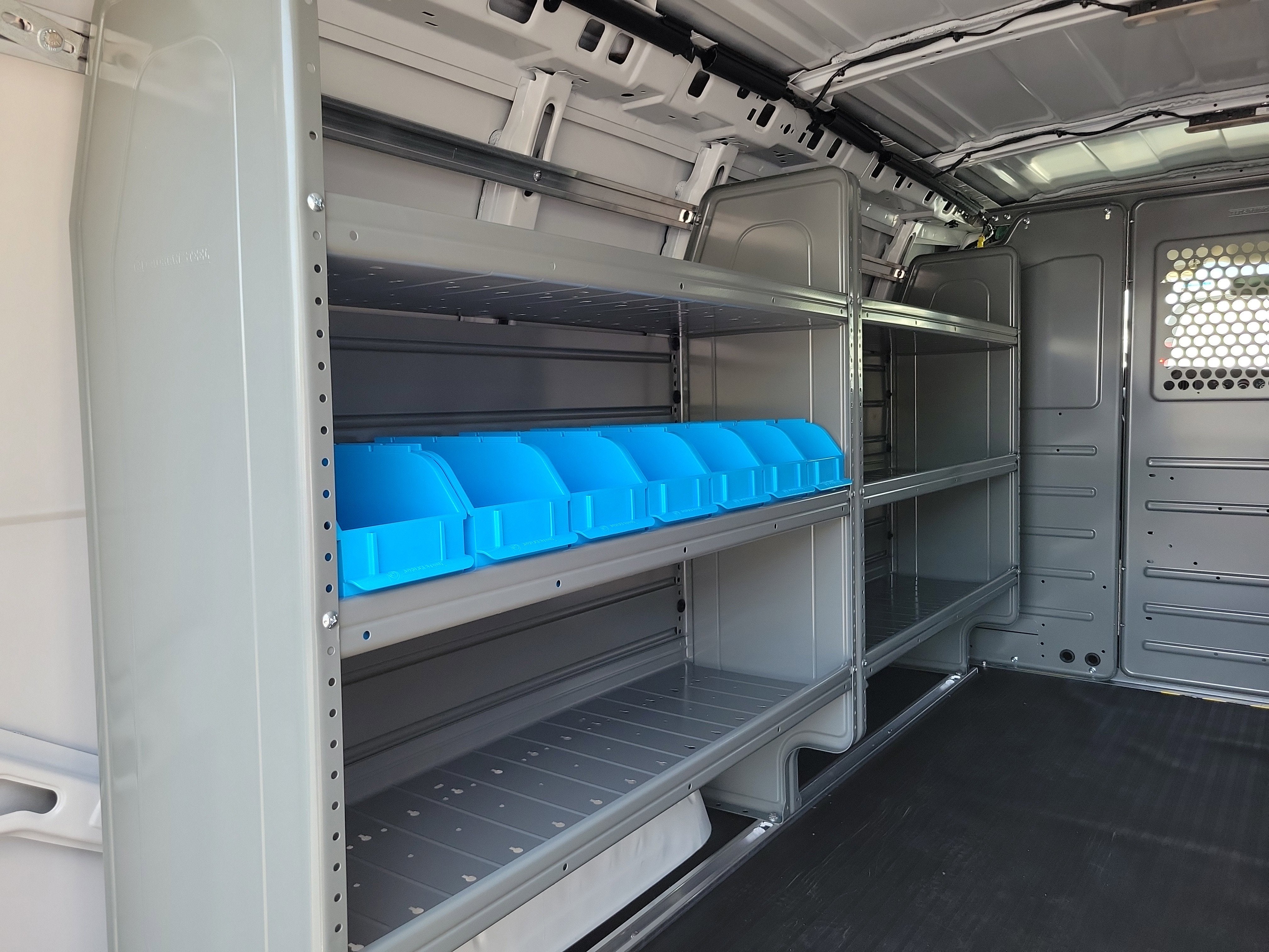 2025 Chevrolet Express Cargo 2500 WT