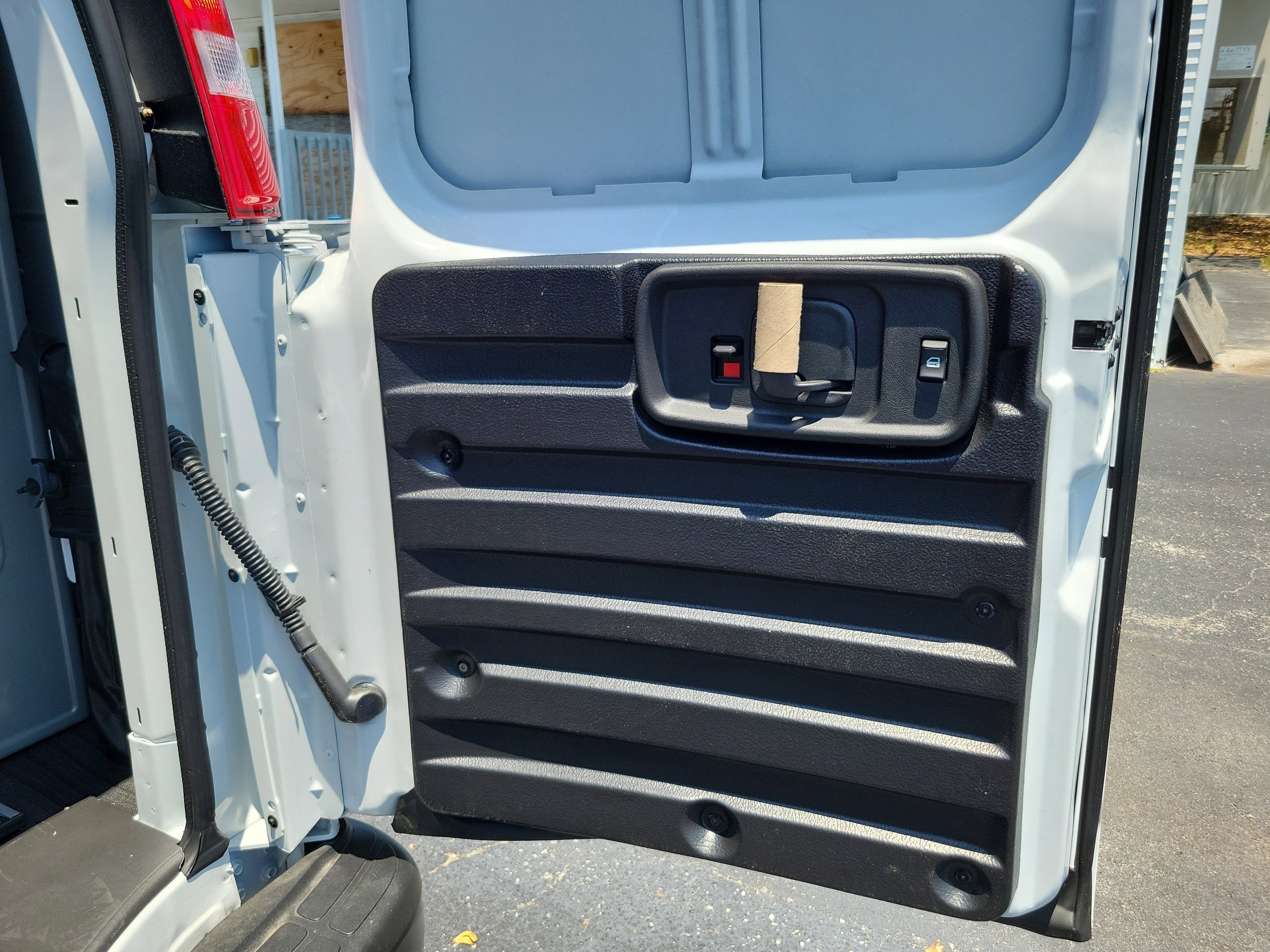 2025 Chevrolet Express Cargo 2500 WT