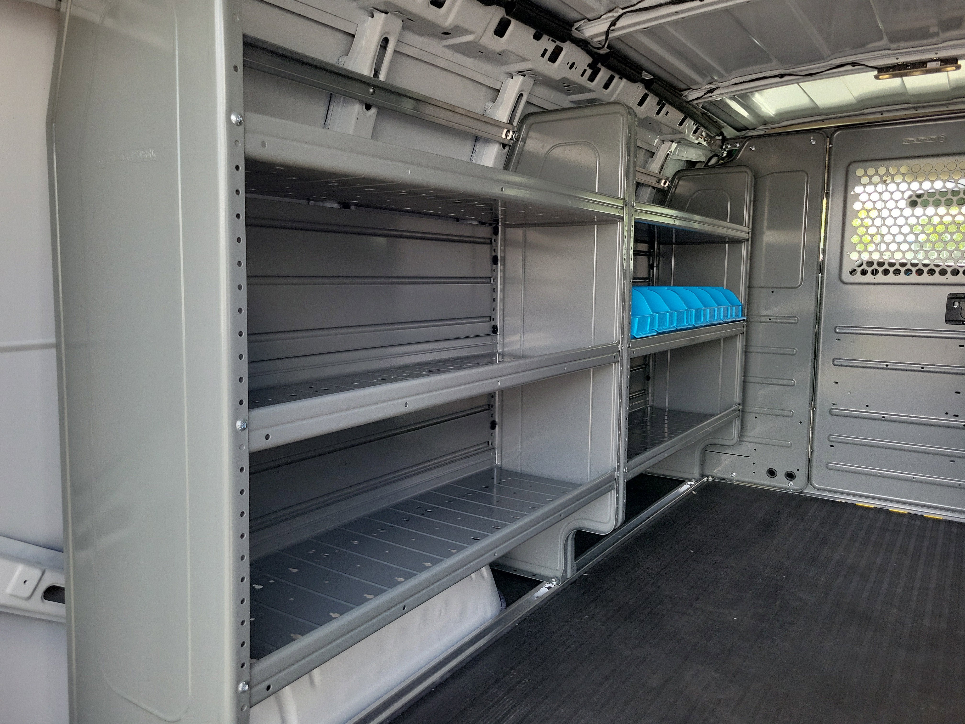 2025 Chevrolet Express Cargo 2500 WT