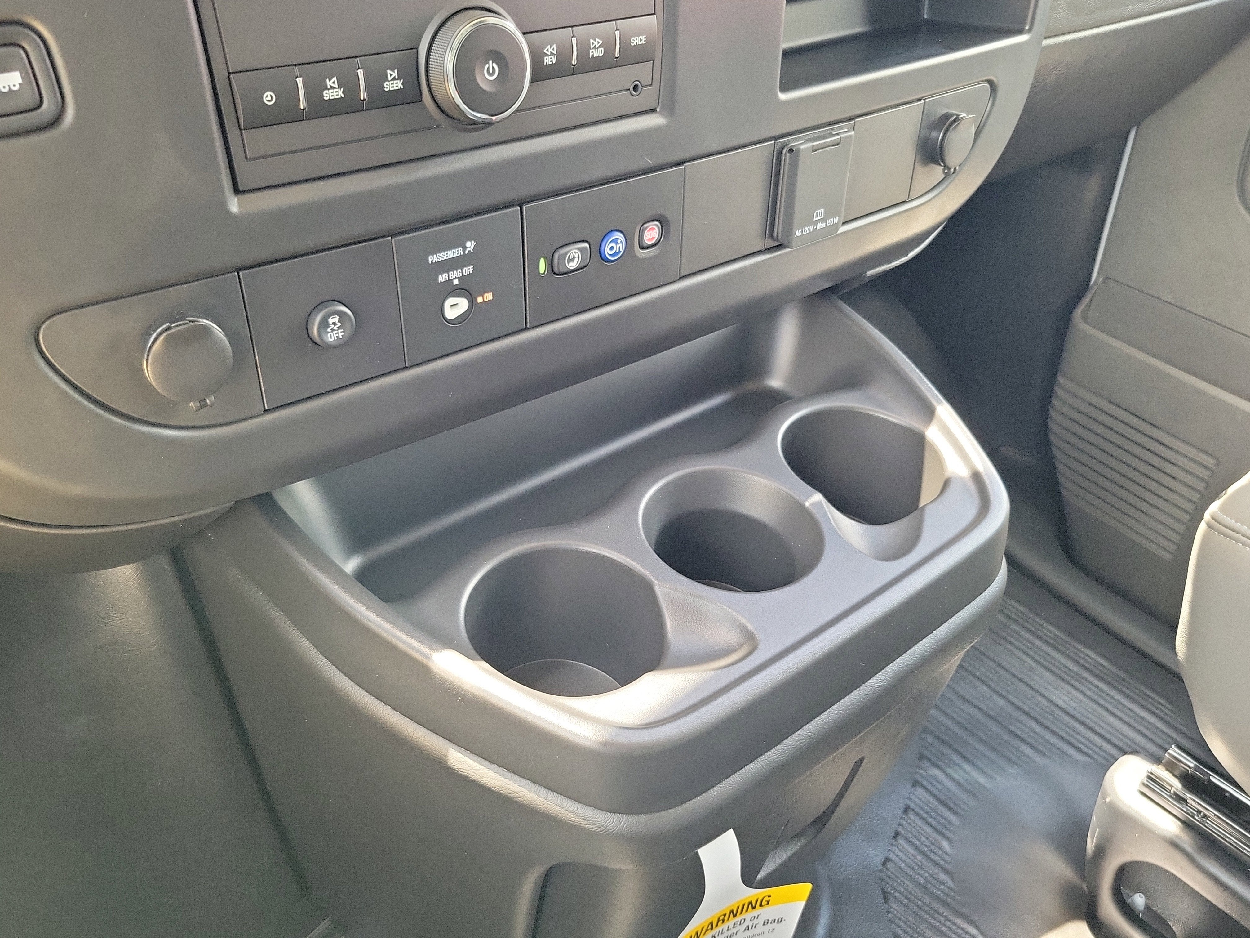 2025 Chevrolet Express Cargo 2500 WT