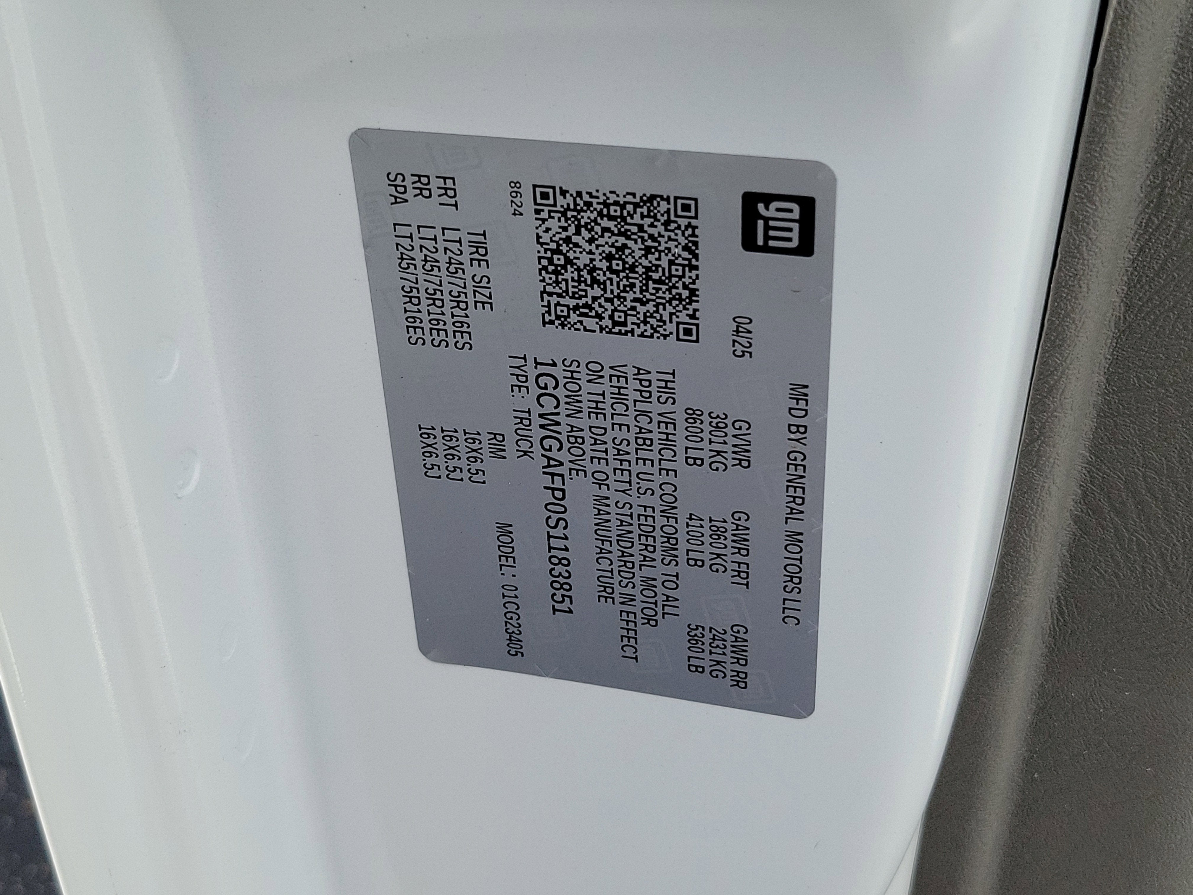 2025 Chevrolet Express Cargo 2500 WT