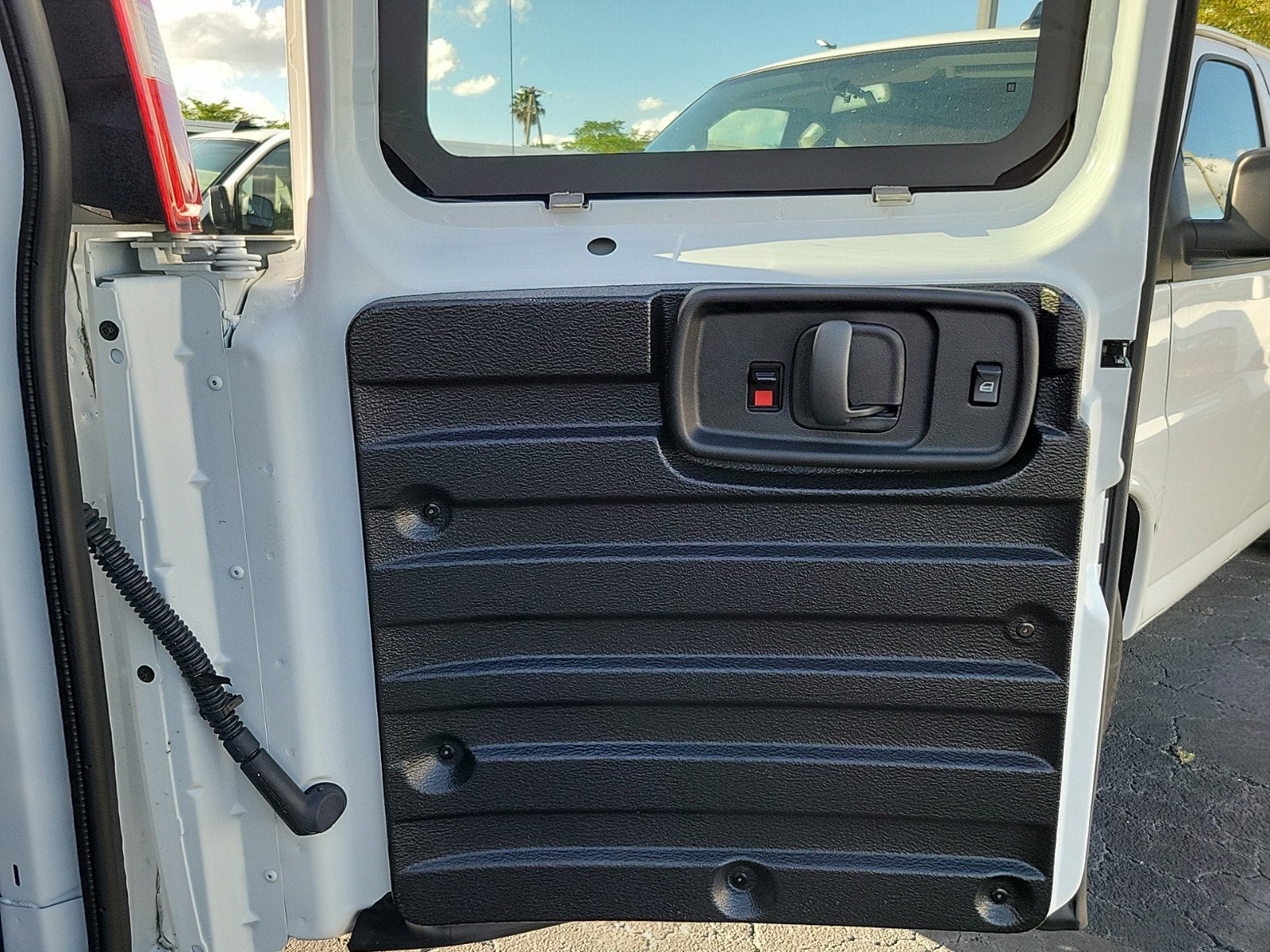 2024 Chevrolet Express Cargo 2500 WT