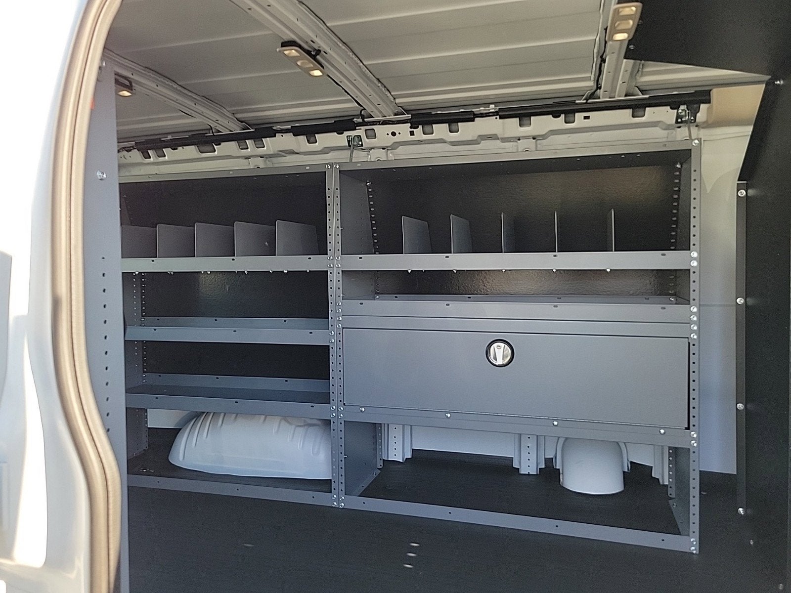 2024 Chevrolet Express Cargo 2500 WT