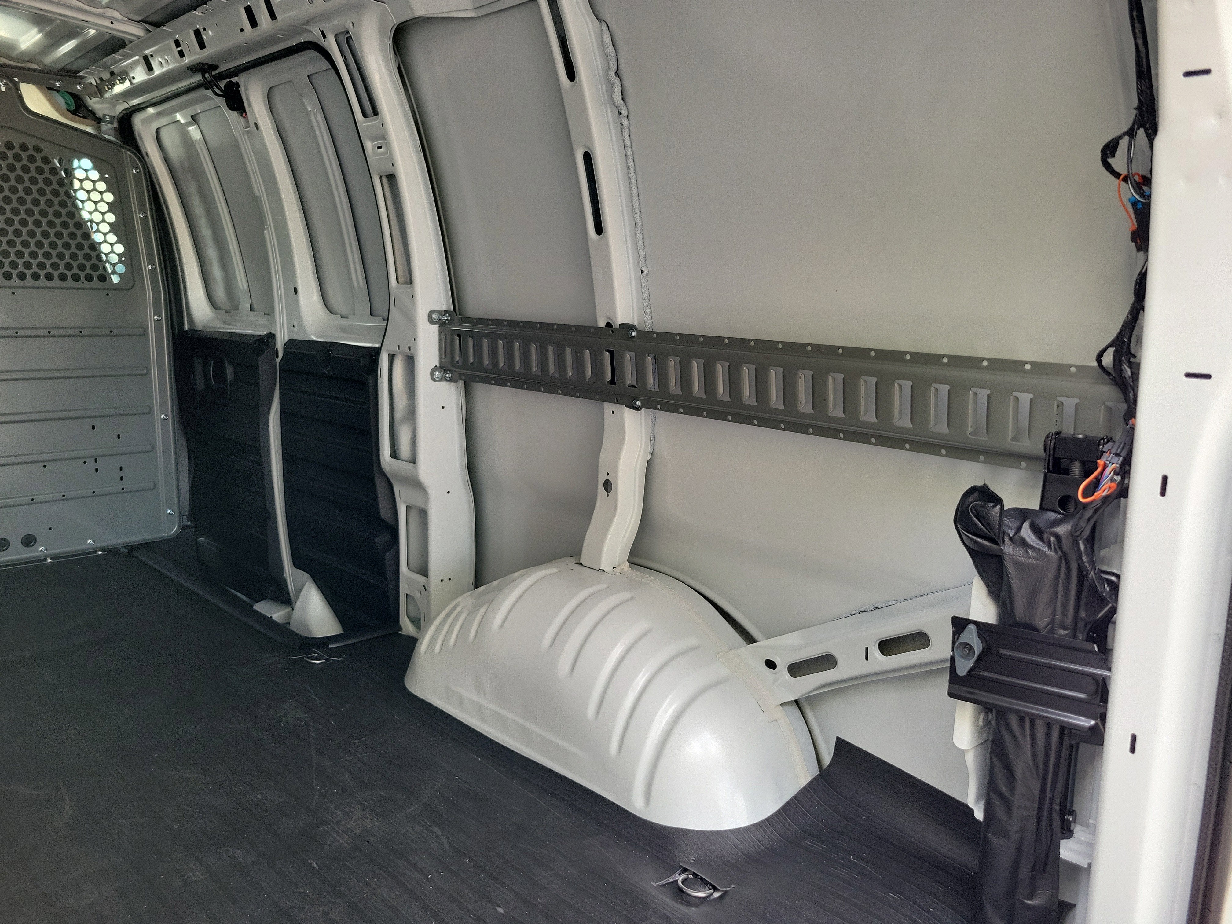 2025 Chevrolet Express Cargo 2500 WT