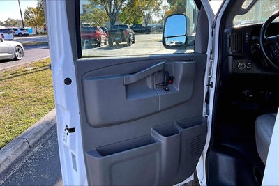 2023 Chevrolet Express Cargo 2500 WT