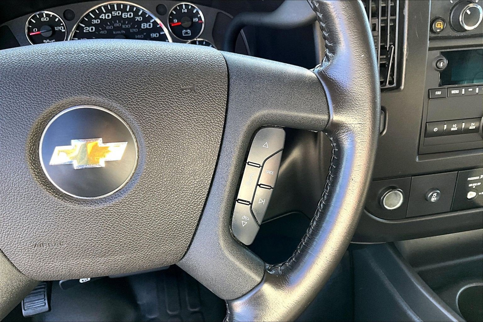 2023 Chevrolet Express Cargo 2500 WT