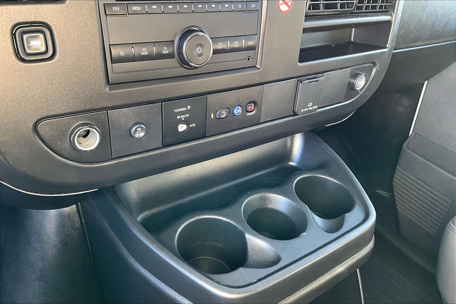 2023 Chevrolet Express Cargo 2500 WT