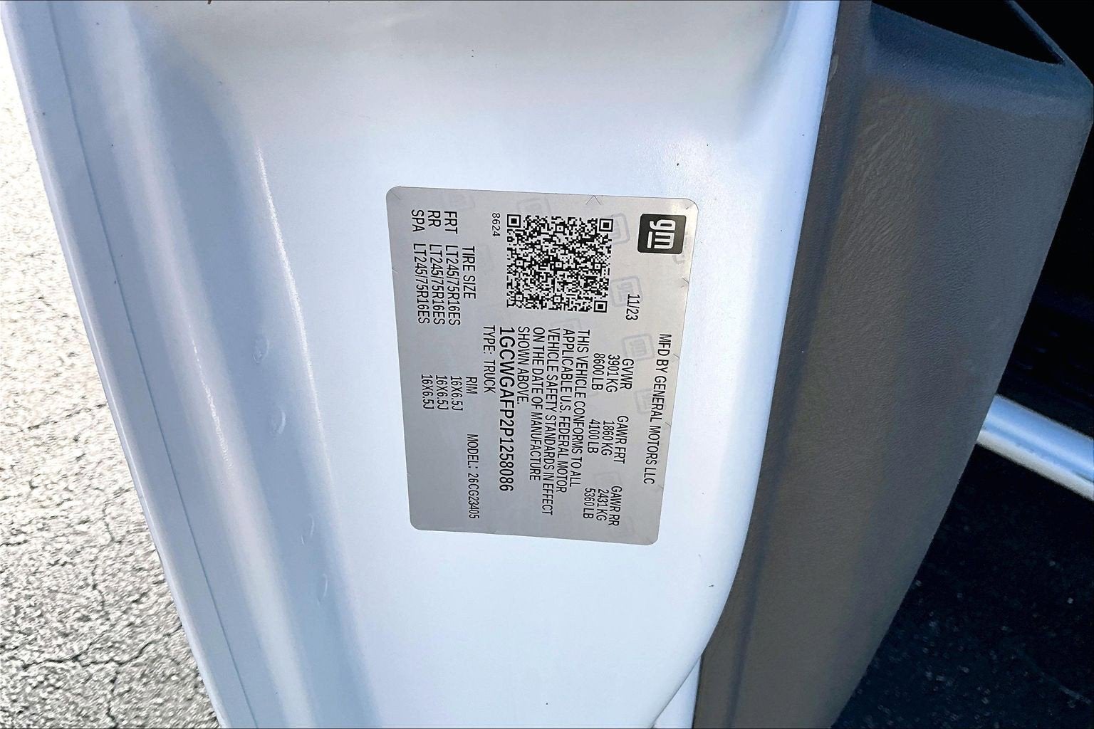 2023 Chevrolet Express Cargo 2500 WT