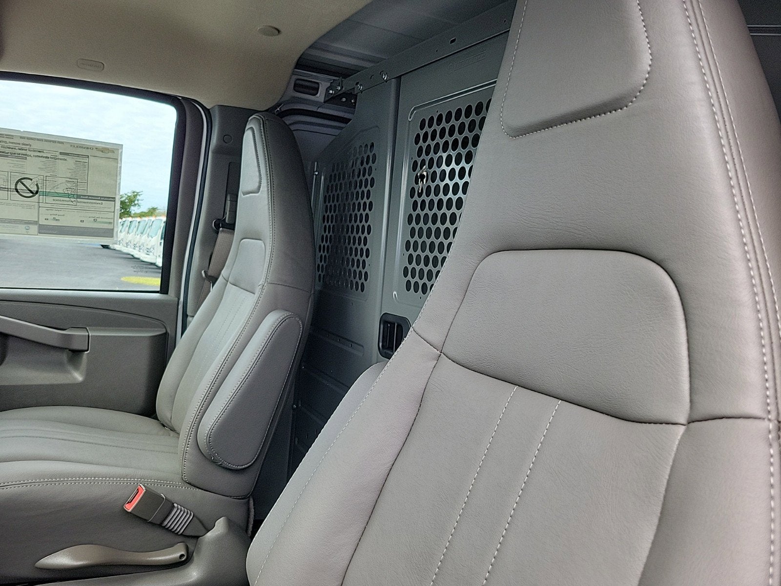 2025 Chevrolet Express Cargo 2500 WT