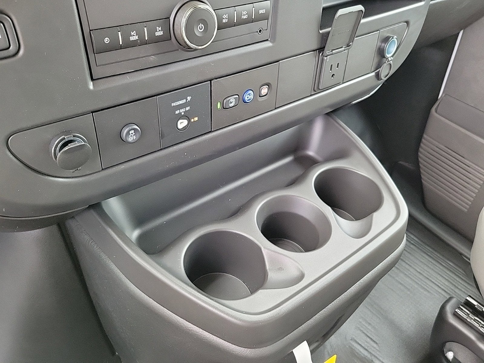 2025 Chevrolet Express Cargo 2500 WT