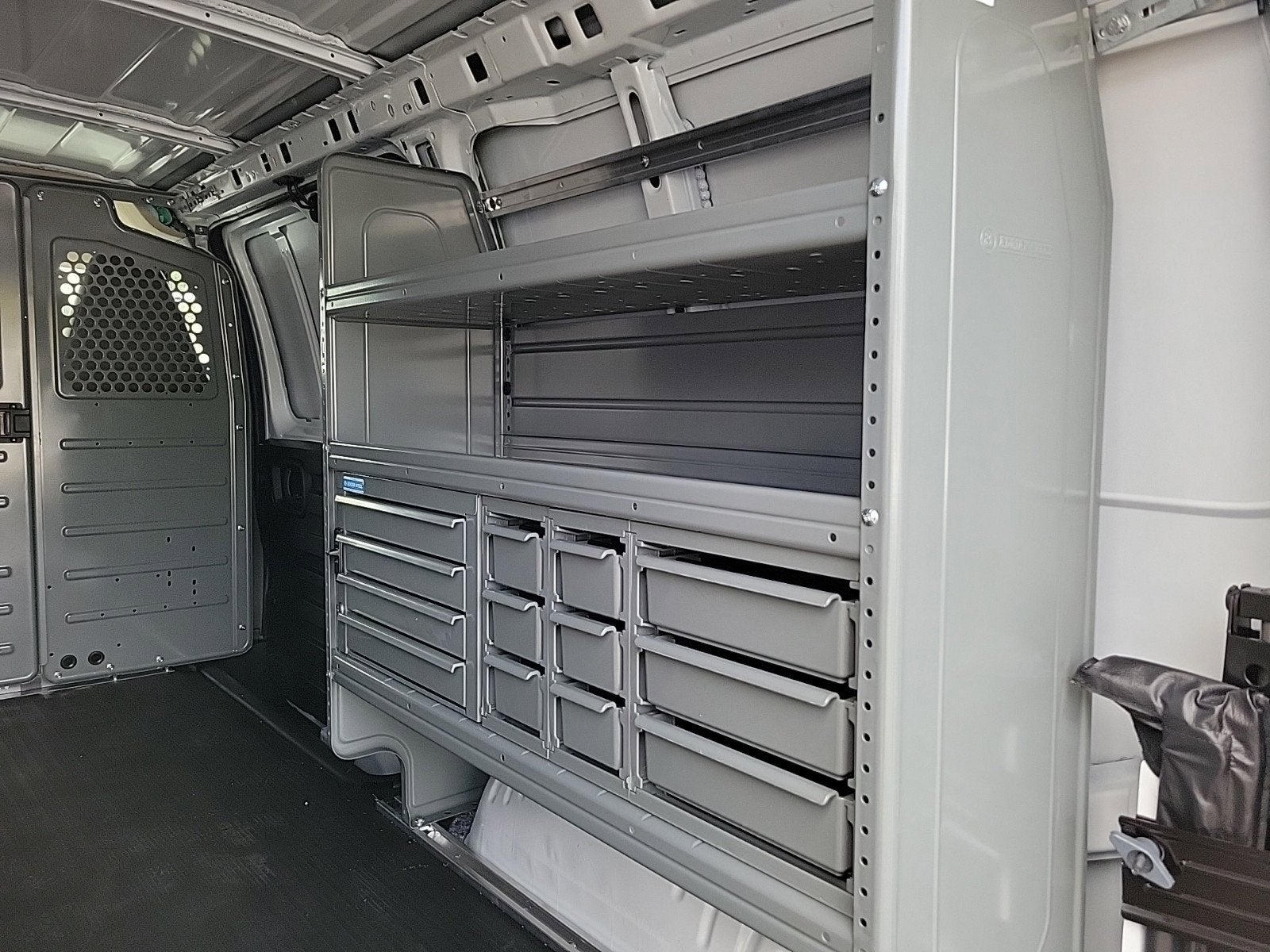 2025 Chevrolet Express Cargo 2500 WT