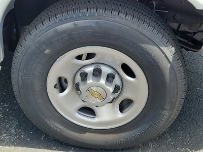 2025 Chevrolet Express Cargo 2500 WT