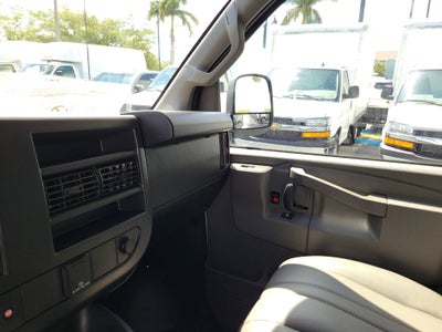 2025 Chevrolet Express Cargo 2500 WT