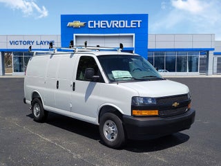 2025 Chevrolet Express Cargo WT