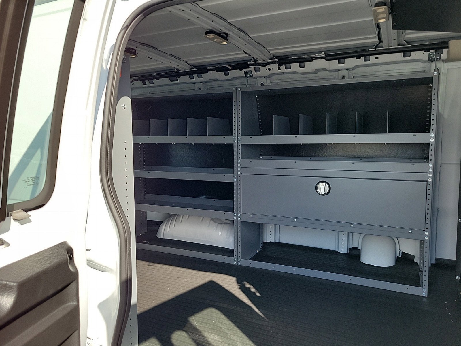 2024 Chevrolet Express Cargo 2500 WT