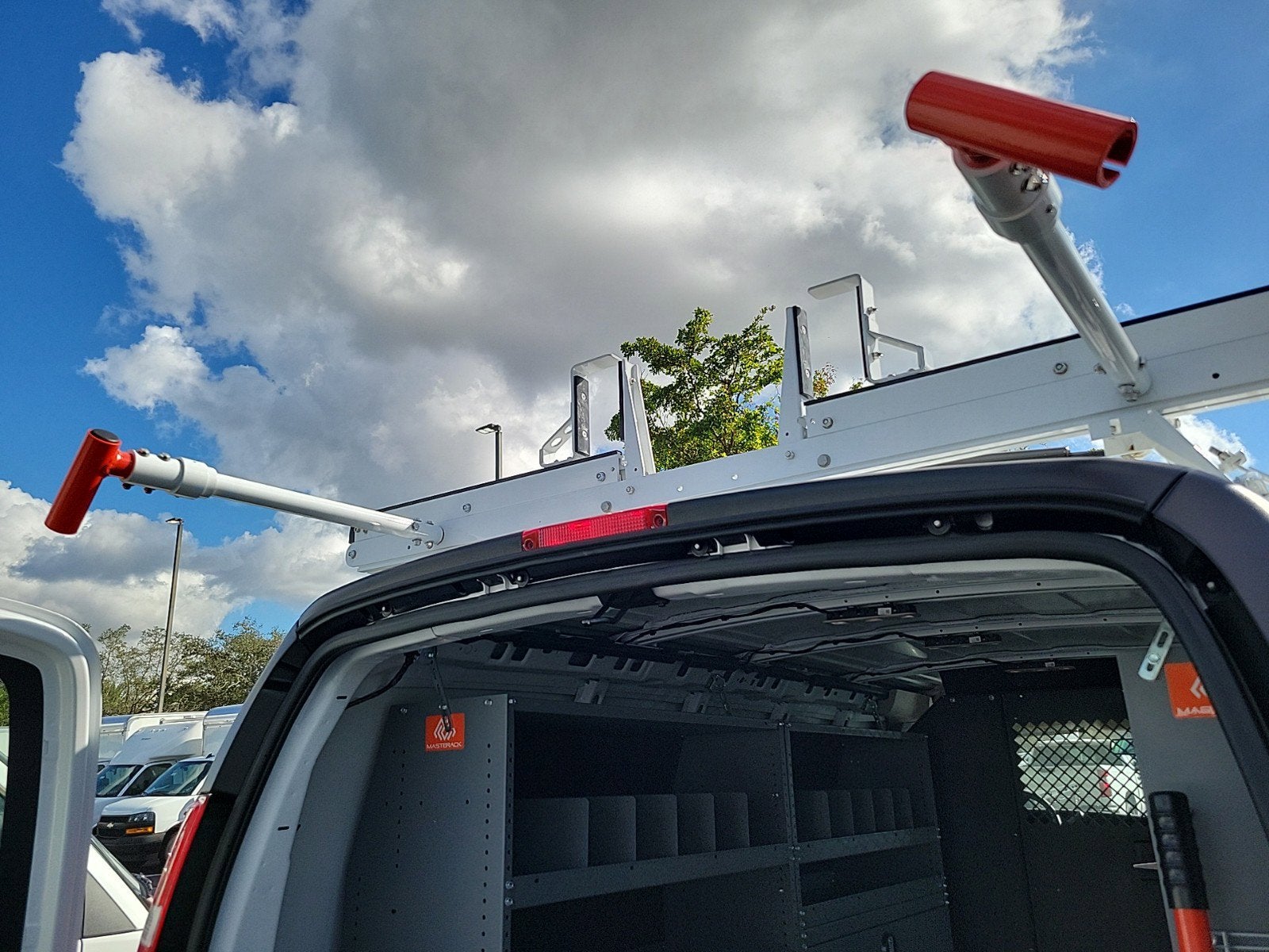 2024 Chevrolet Express Cargo 2500 WT