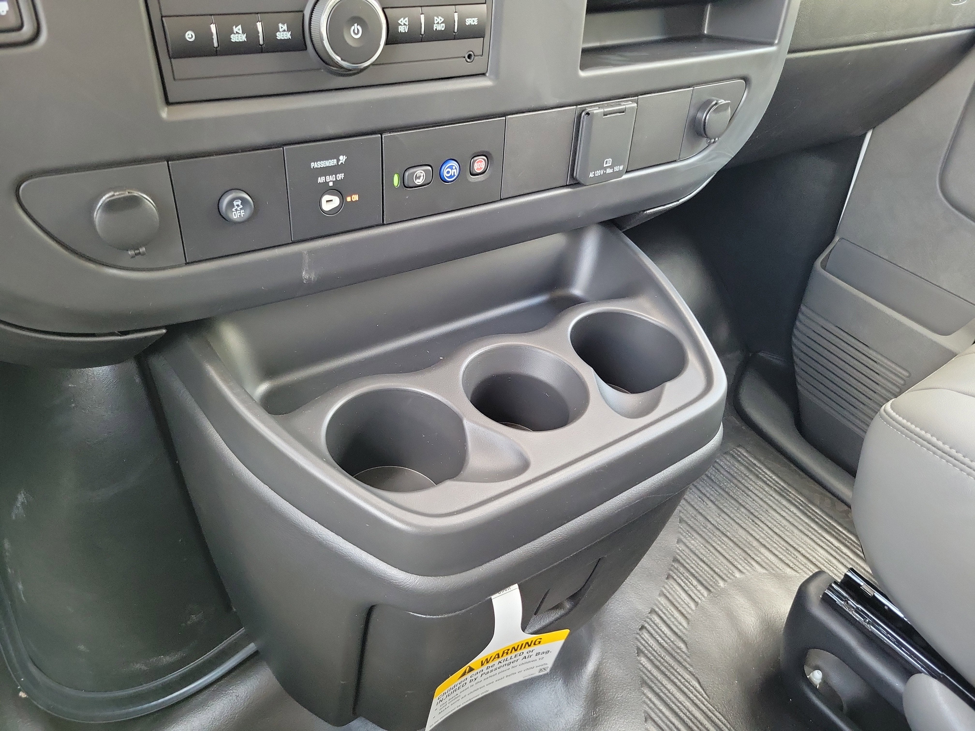 2025 Chevrolet Express Cargo 2500 WT