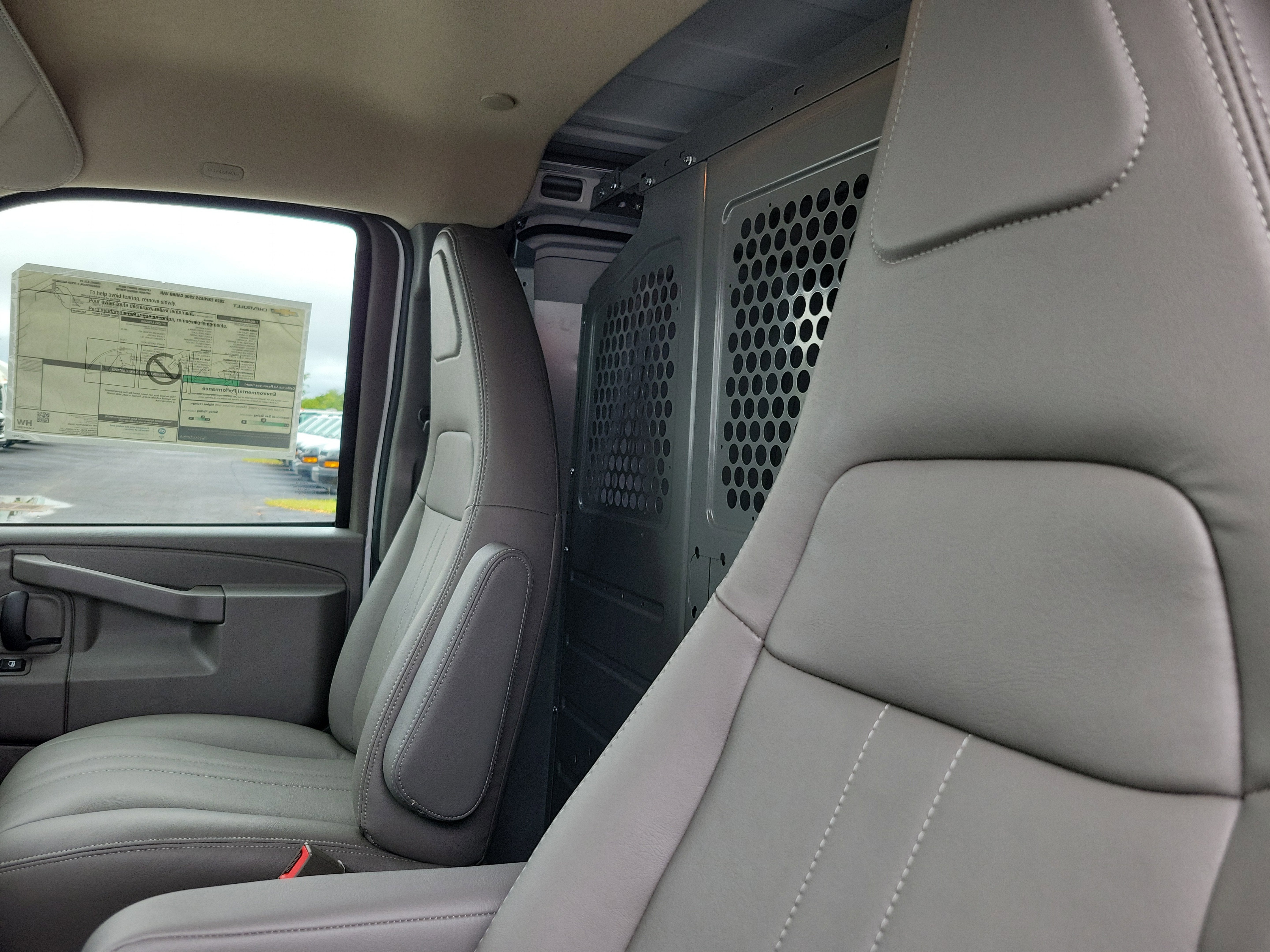 2025 Chevrolet Express Cargo 2500 WT