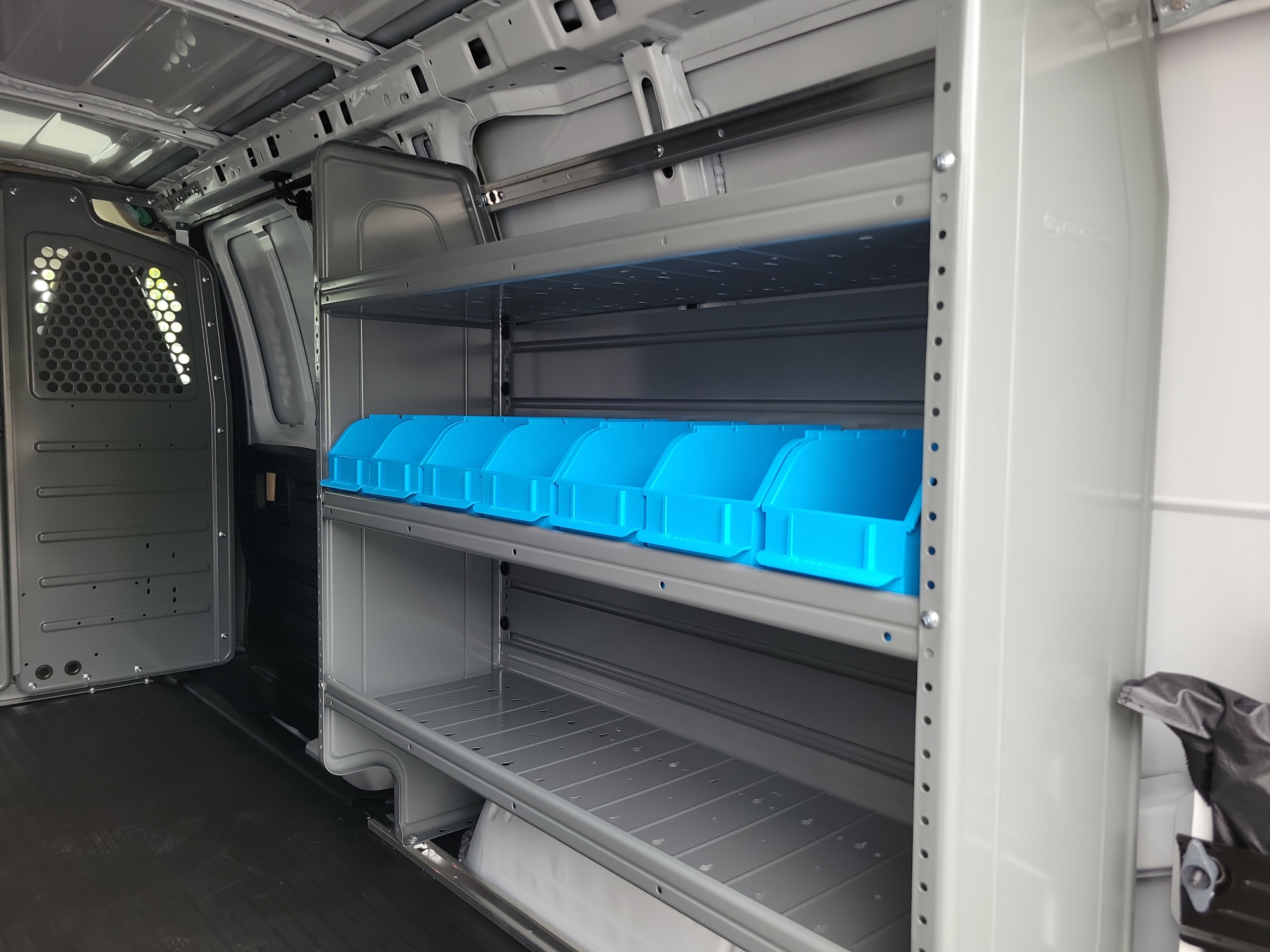 2025 Chevrolet Express Cargo 2500 WT