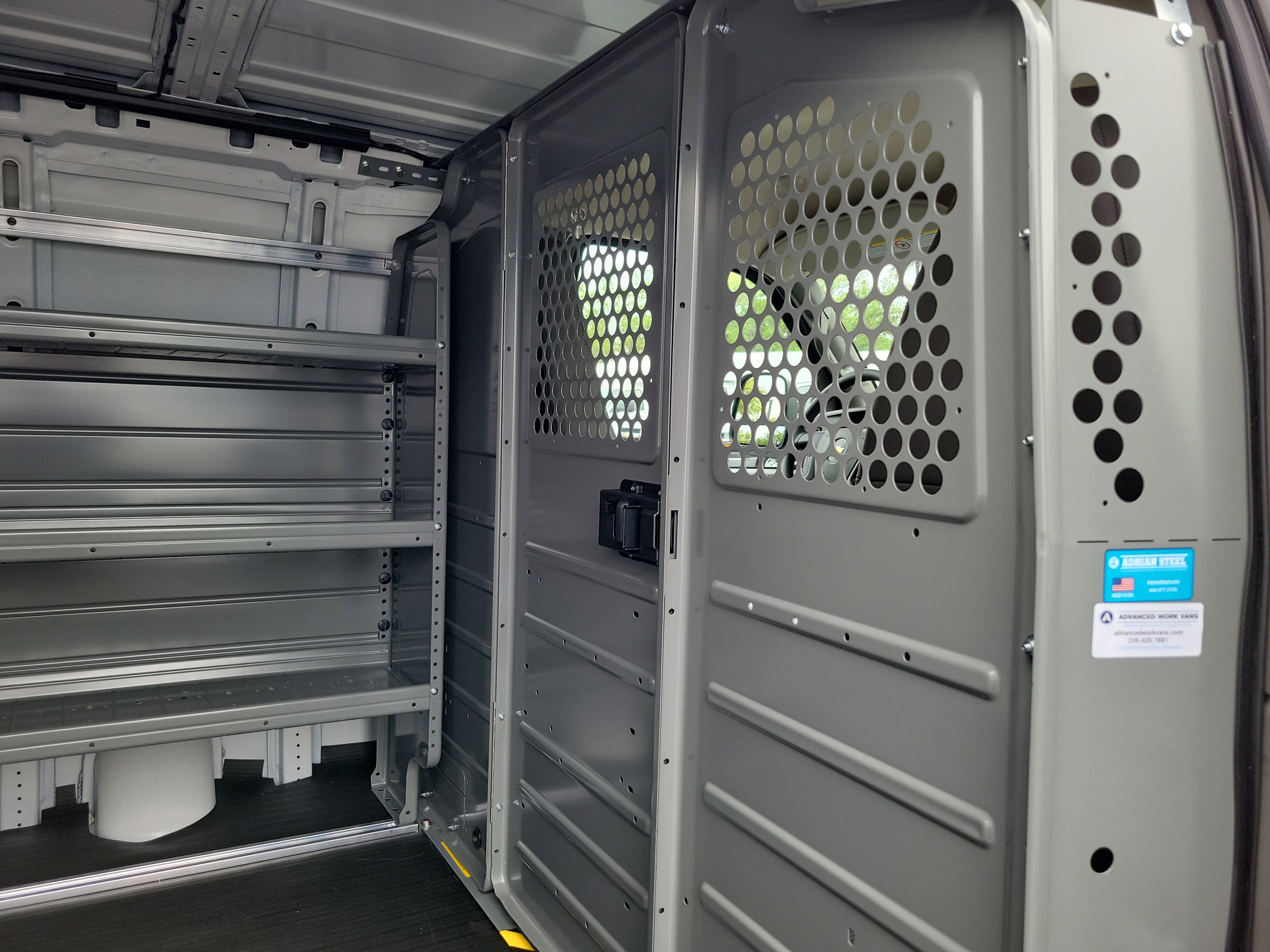 2025 Chevrolet Express Cargo 2500 WT