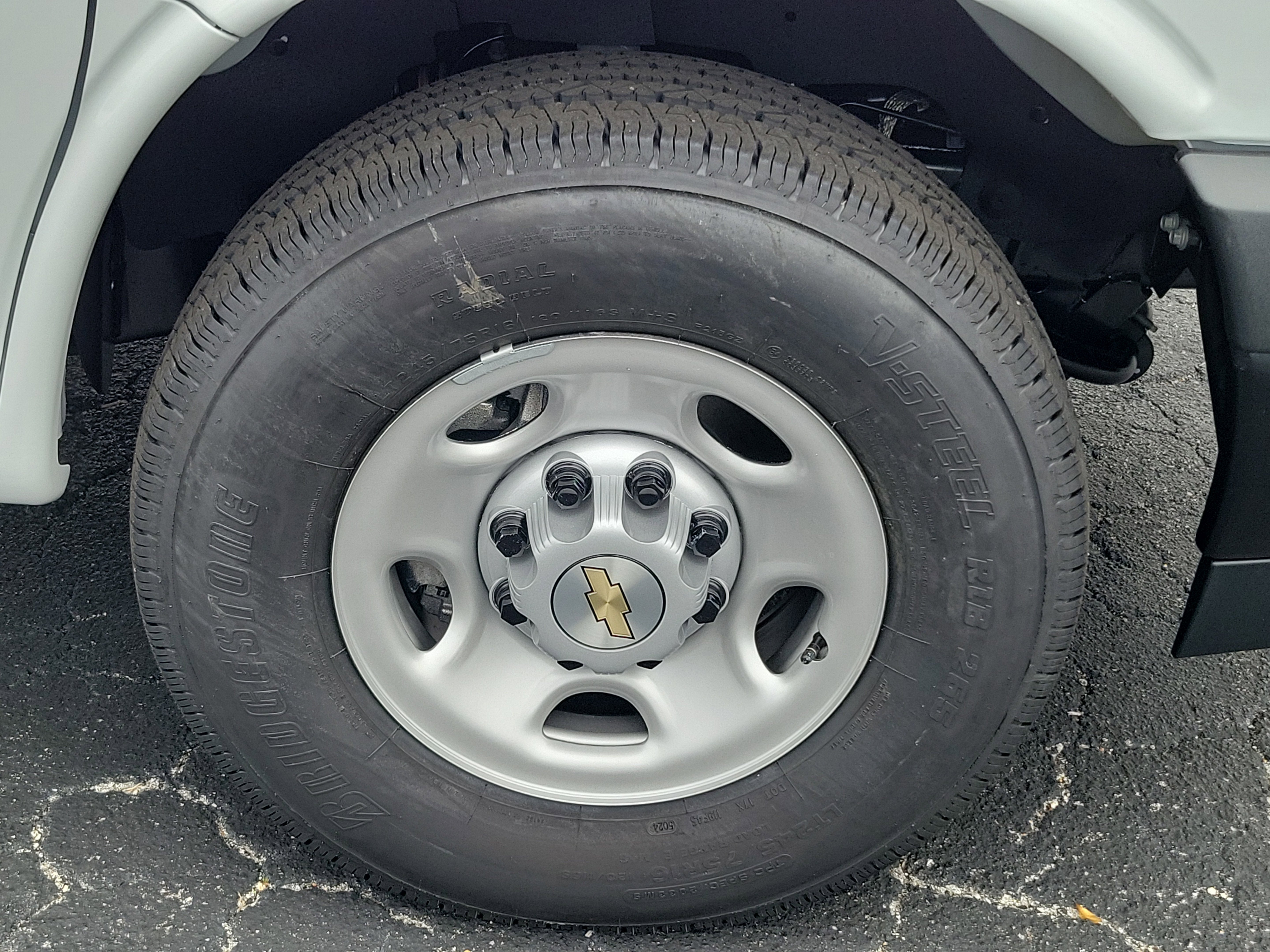 2025 Chevrolet Express Cargo 2500 WT