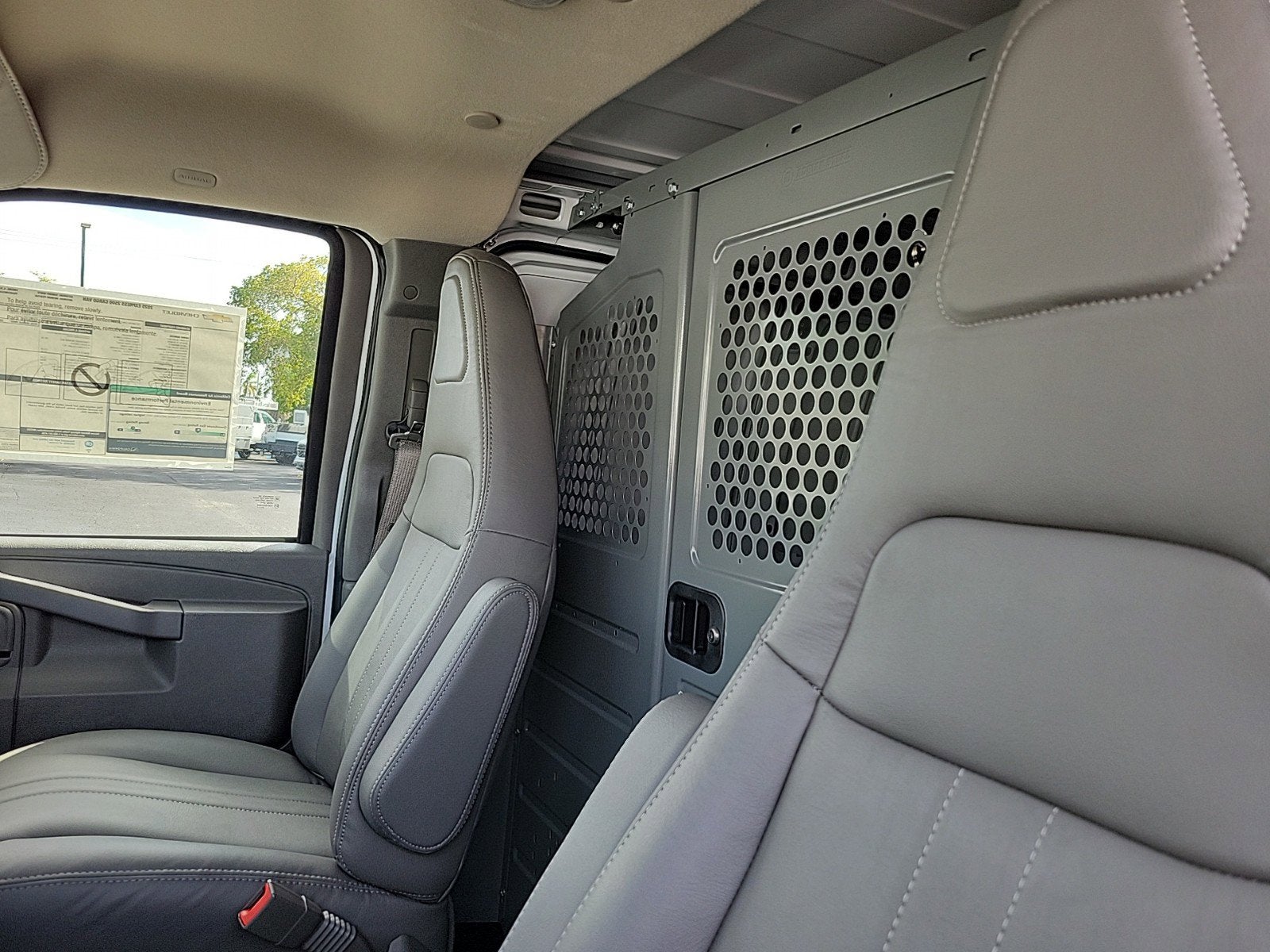 2025 Chevrolet Express Cargo 2500 WT