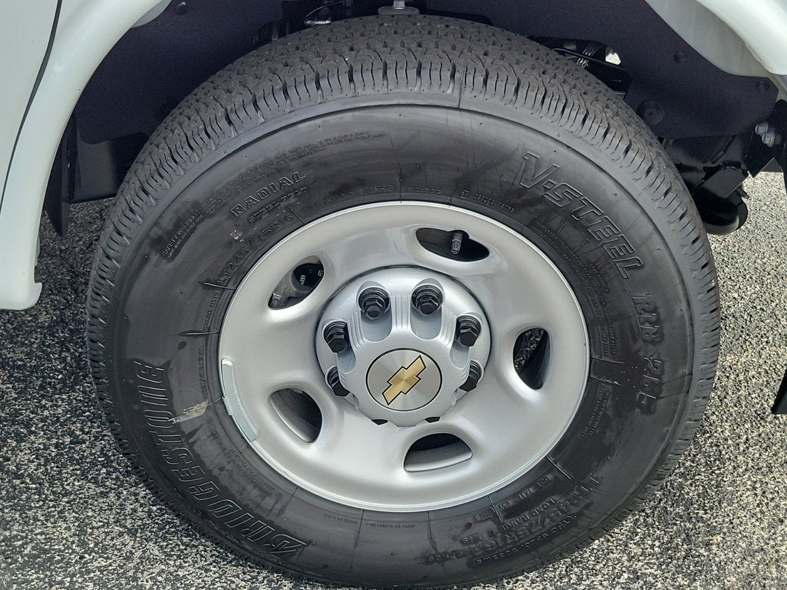 2025 Chevrolet Express Cargo 2500 WT