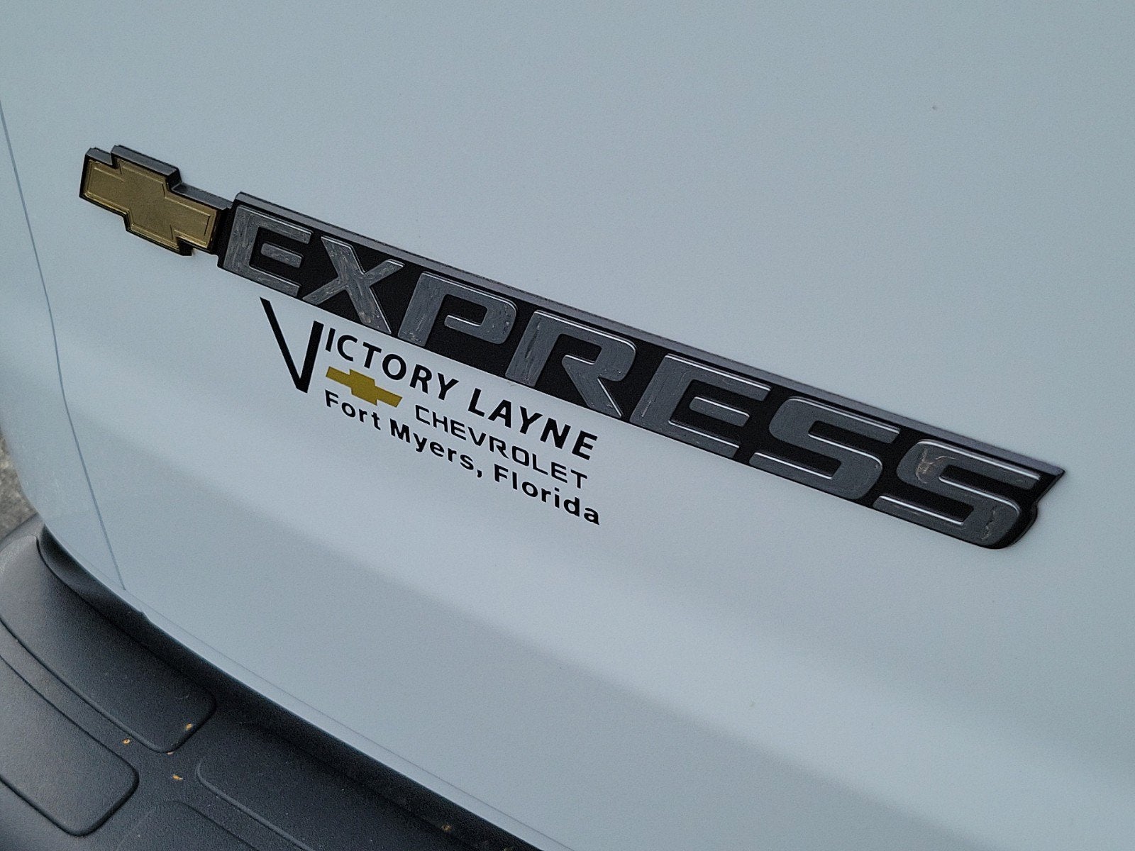 2025 Chevrolet Express Cargo 2500 WT