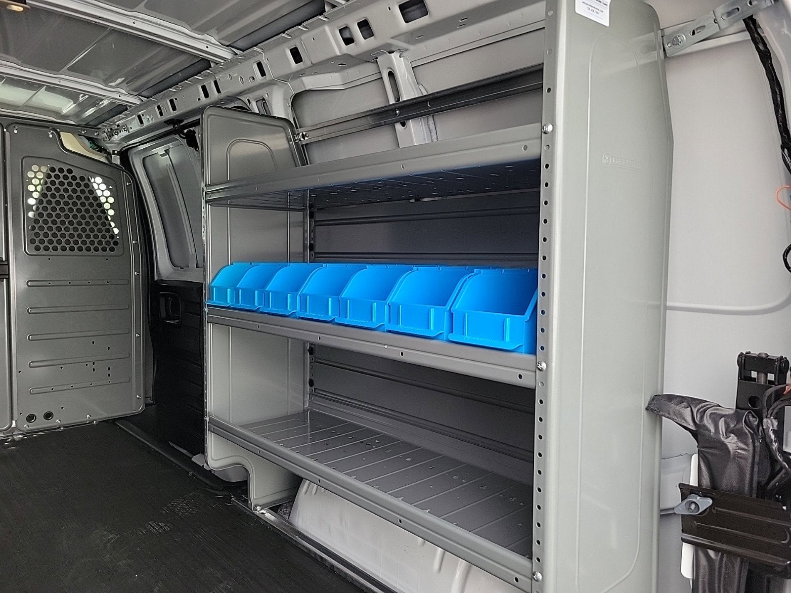 2025 Chevrolet Express Cargo 2500 WT