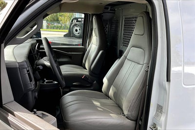 2025 Chevrolet Express Cargo 2500 WT