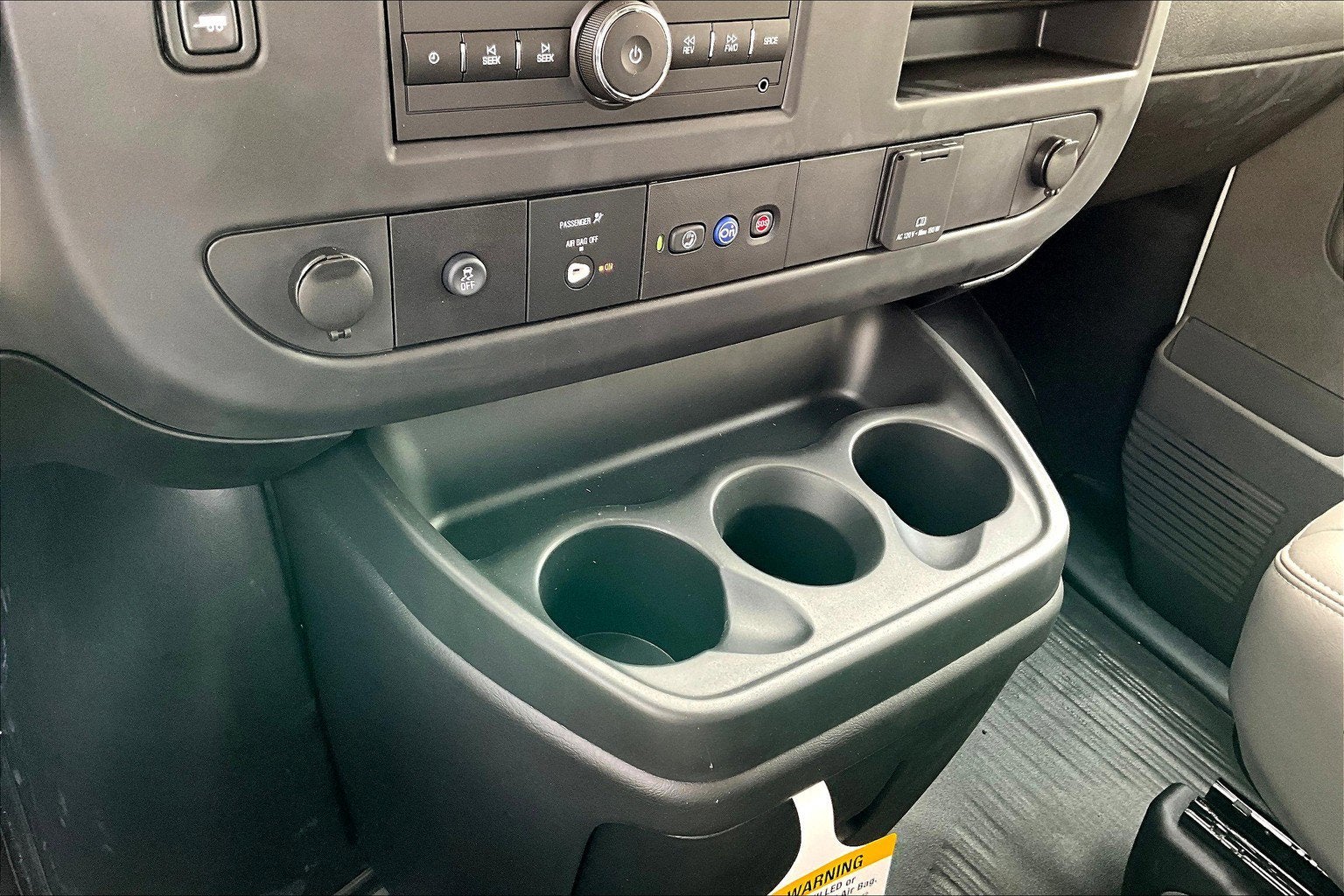 2025 Chevrolet Express Cargo 2500 WT