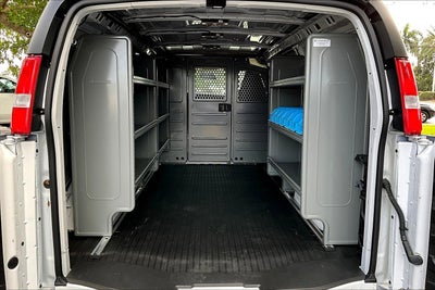 2025 Chevrolet Express Cargo 2500 WT