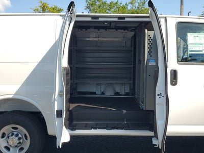 2025 Chevrolet Express Cargo 2500 WT