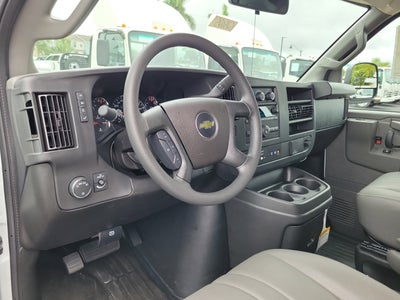 2025 Chevrolet Express Cargo 2500 WT