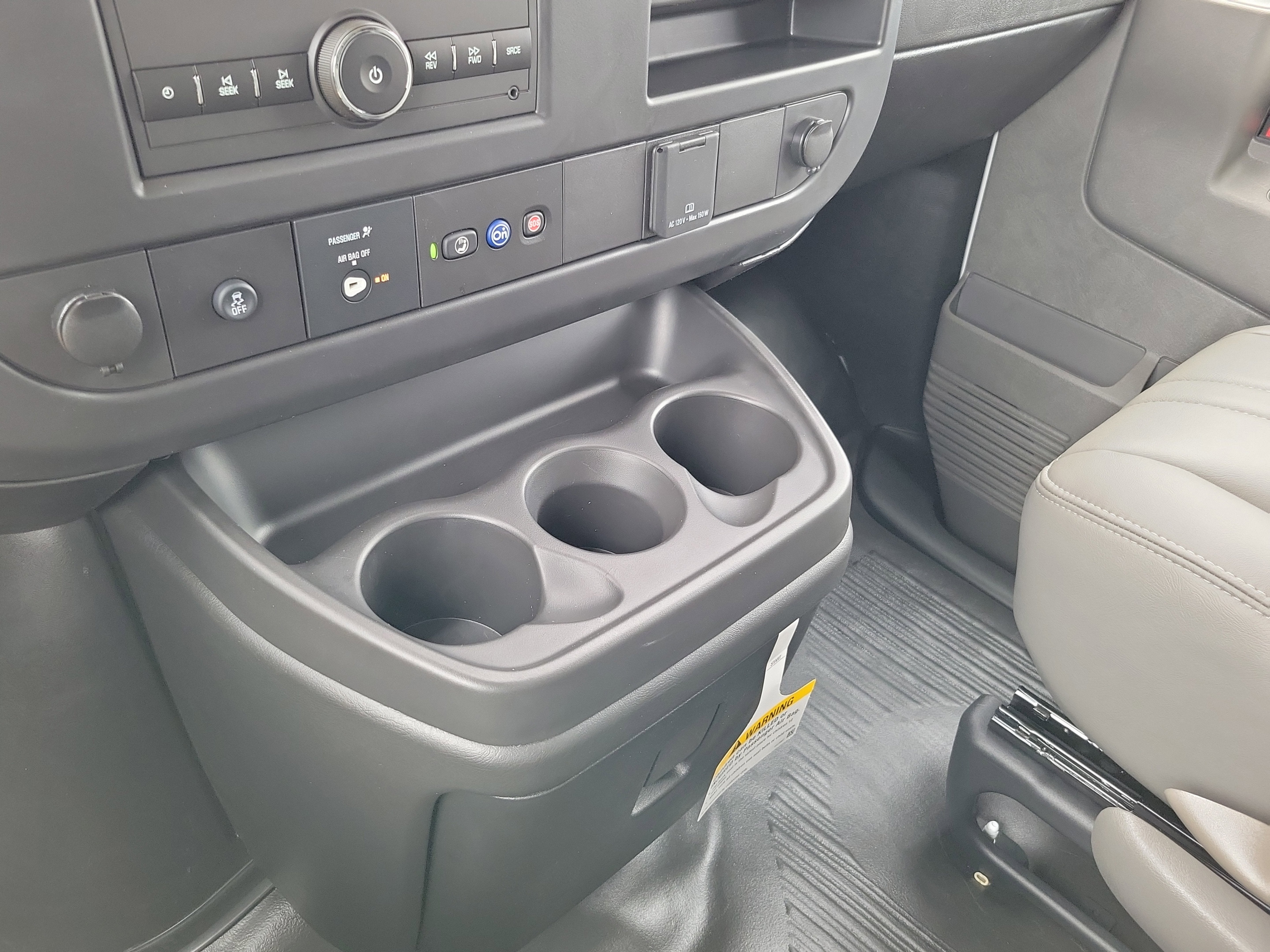 2025 Chevrolet Express Cargo 2500 WT