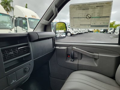 2025 Chevrolet Express Cargo 2500 WT