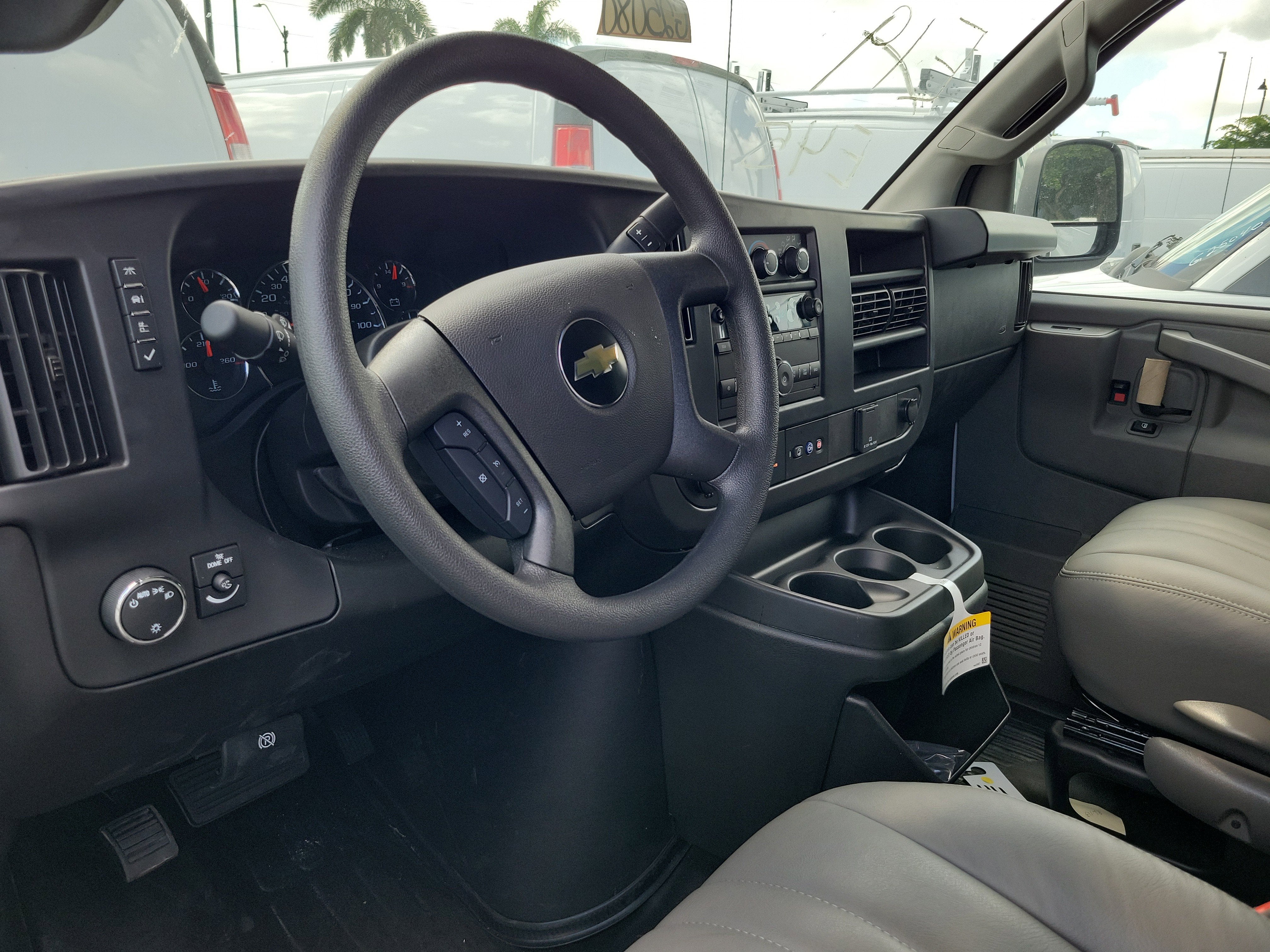 2025 Chevrolet Express Cargo 2500 WT