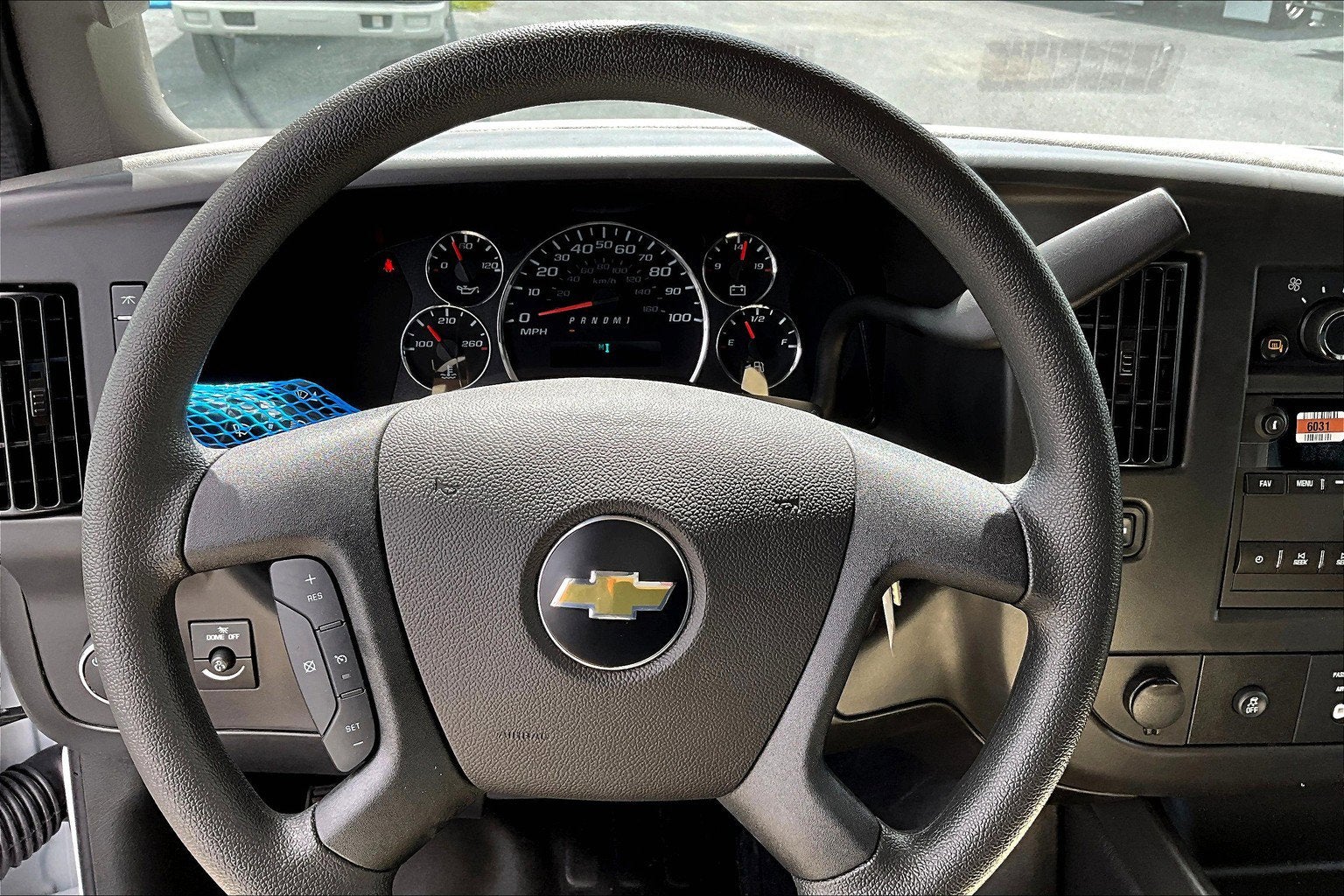 2025 Chevrolet Express Cargo 2500 WT