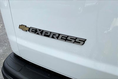 2025 Chevrolet Express Cargo 2500 WT