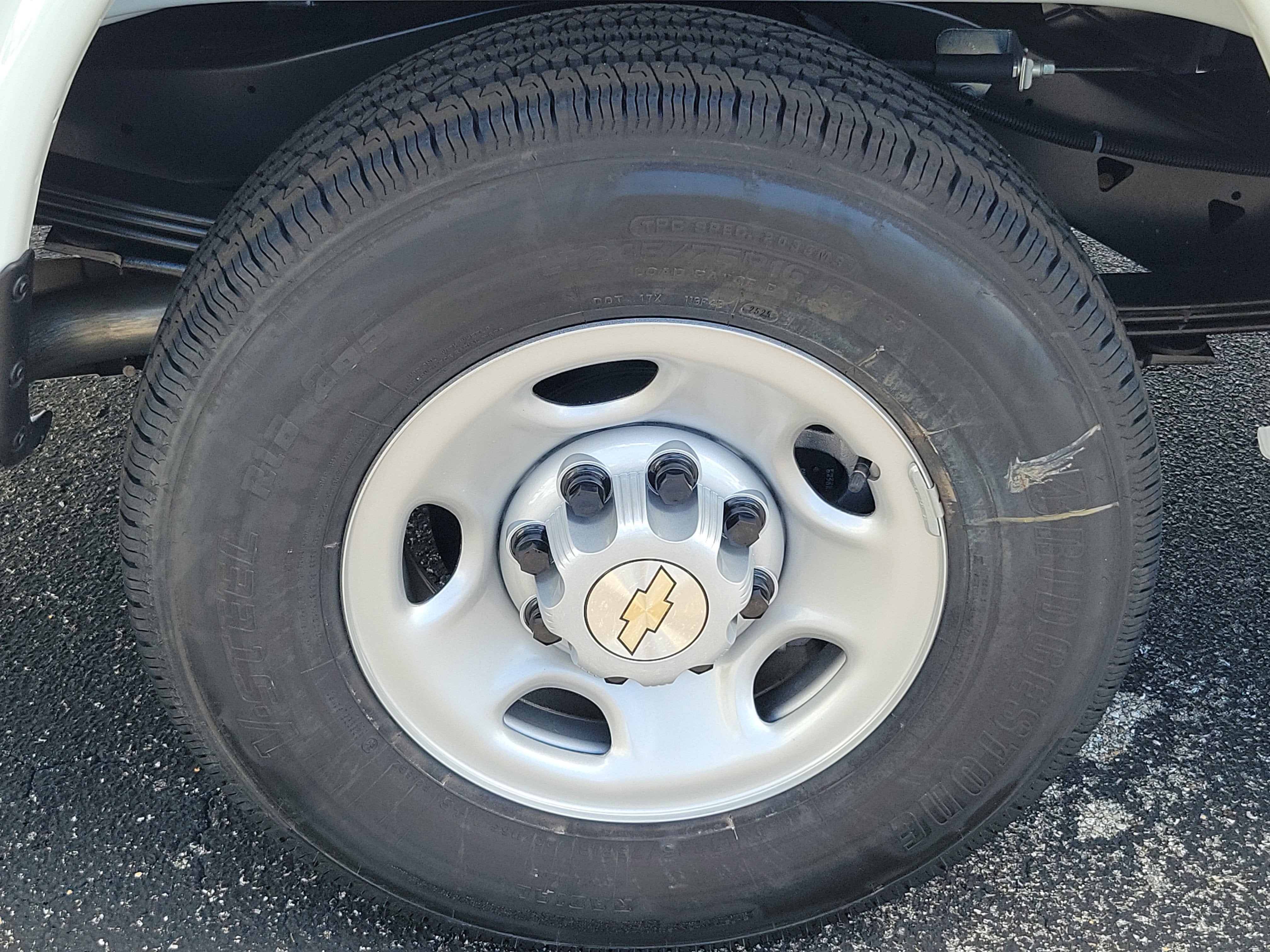 2025 Chevrolet Express Cargo 2500 WT