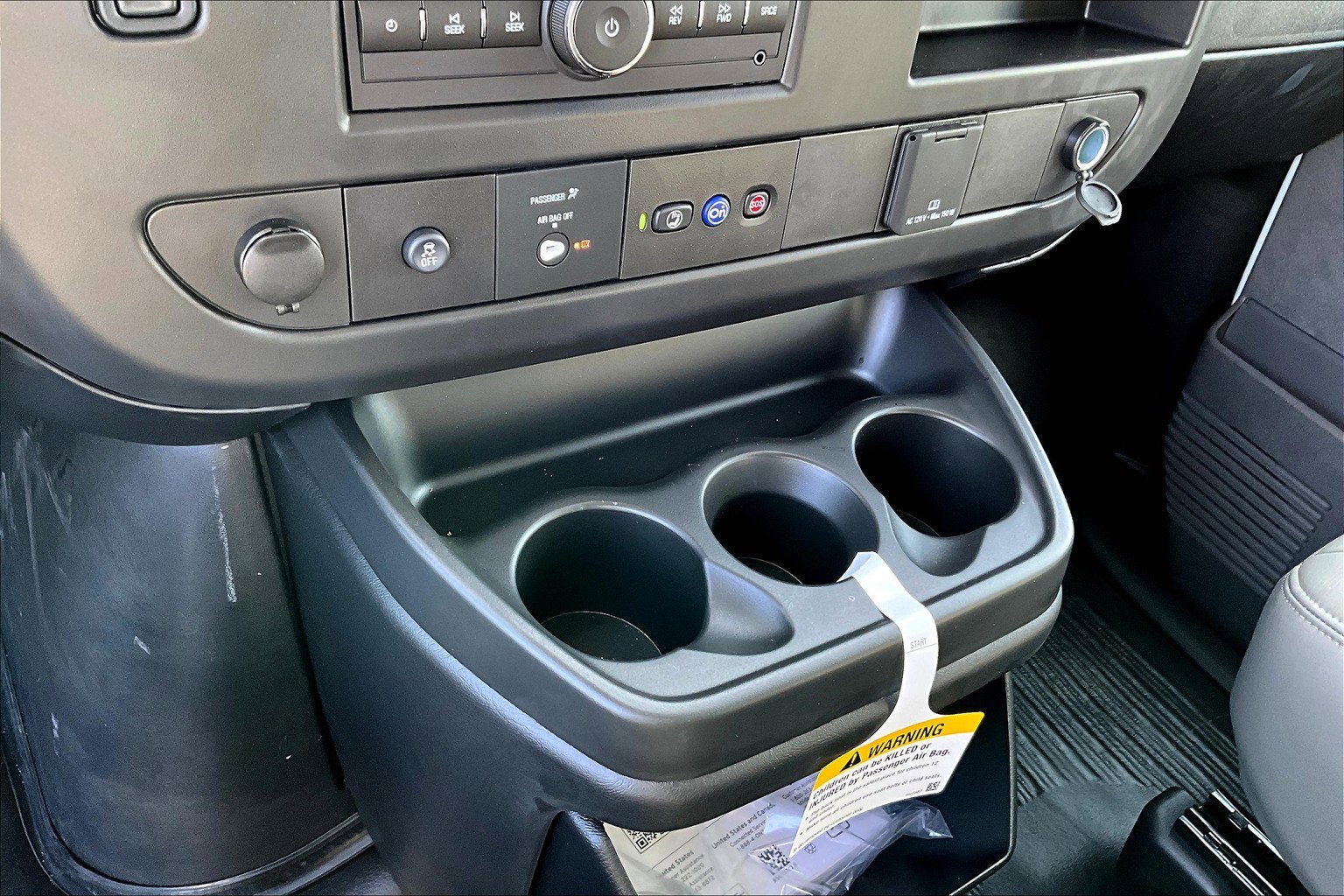 2025 Chevrolet Express Cargo 2500 WT