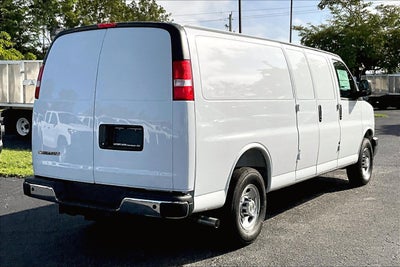 2025 Chevrolet Express Cargo 2500 WT