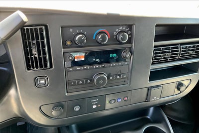 2025 Chevrolet Express Cargo 2500 WT