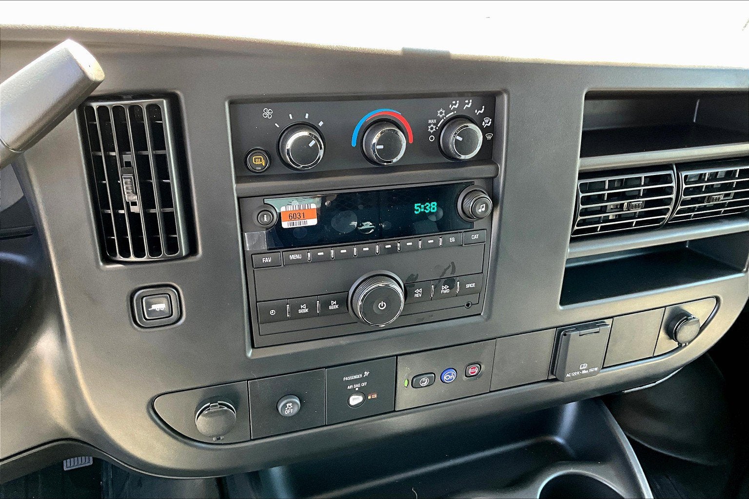 2025 Chevrolet Express Cargo 2500 WT