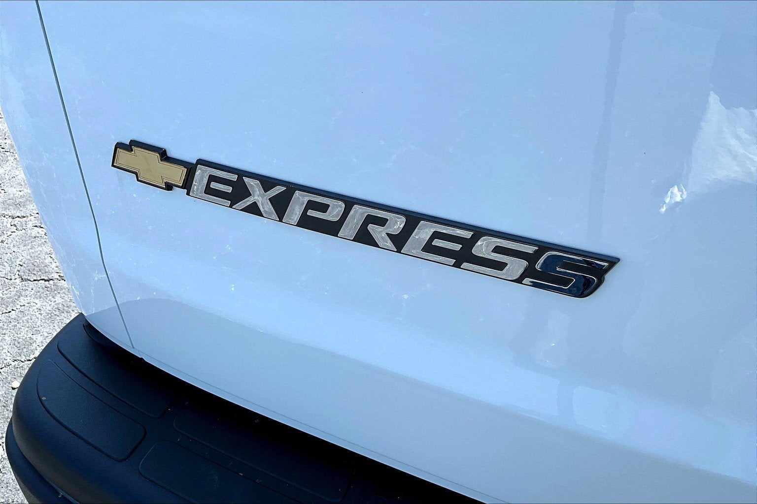 2025 Chevrolet Express Cargo 2500 WT