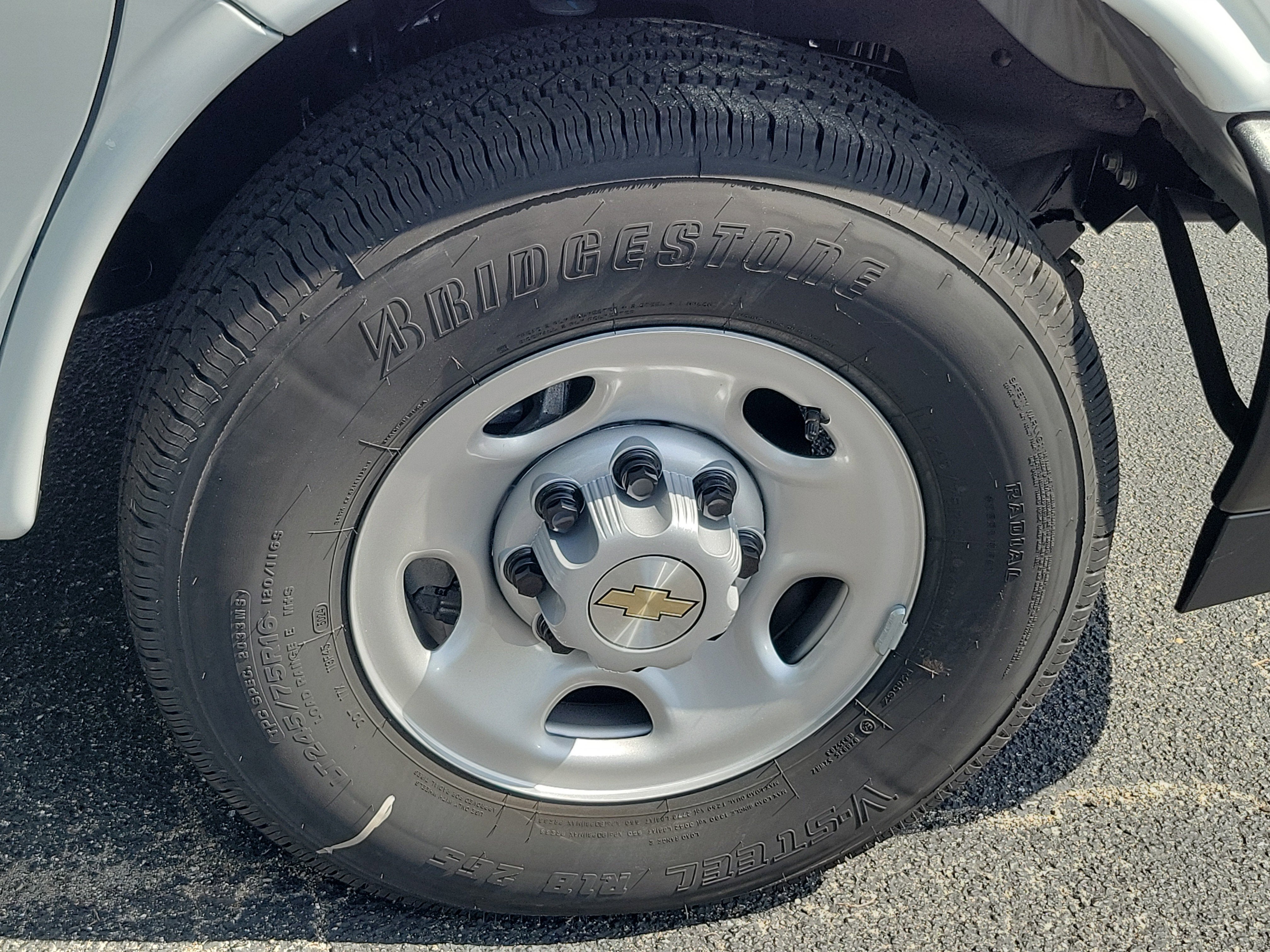 2025 Chevrolet Express Cargo 2500 WT