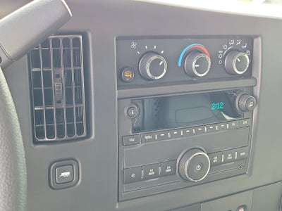 2025 Chevrolet Express Cargo 2500 WT