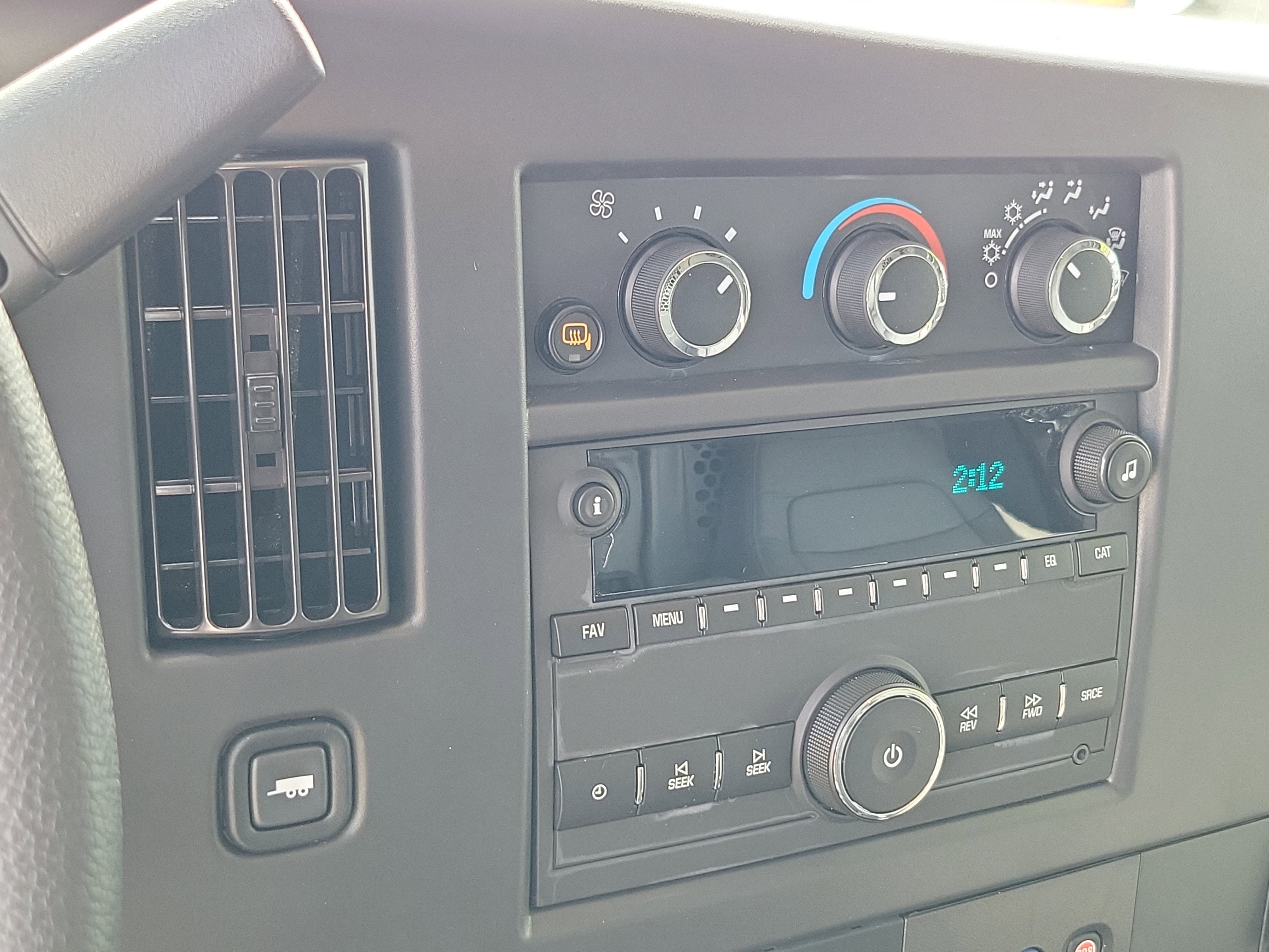 2025 Chevrolet Express Cargo 2500 WT