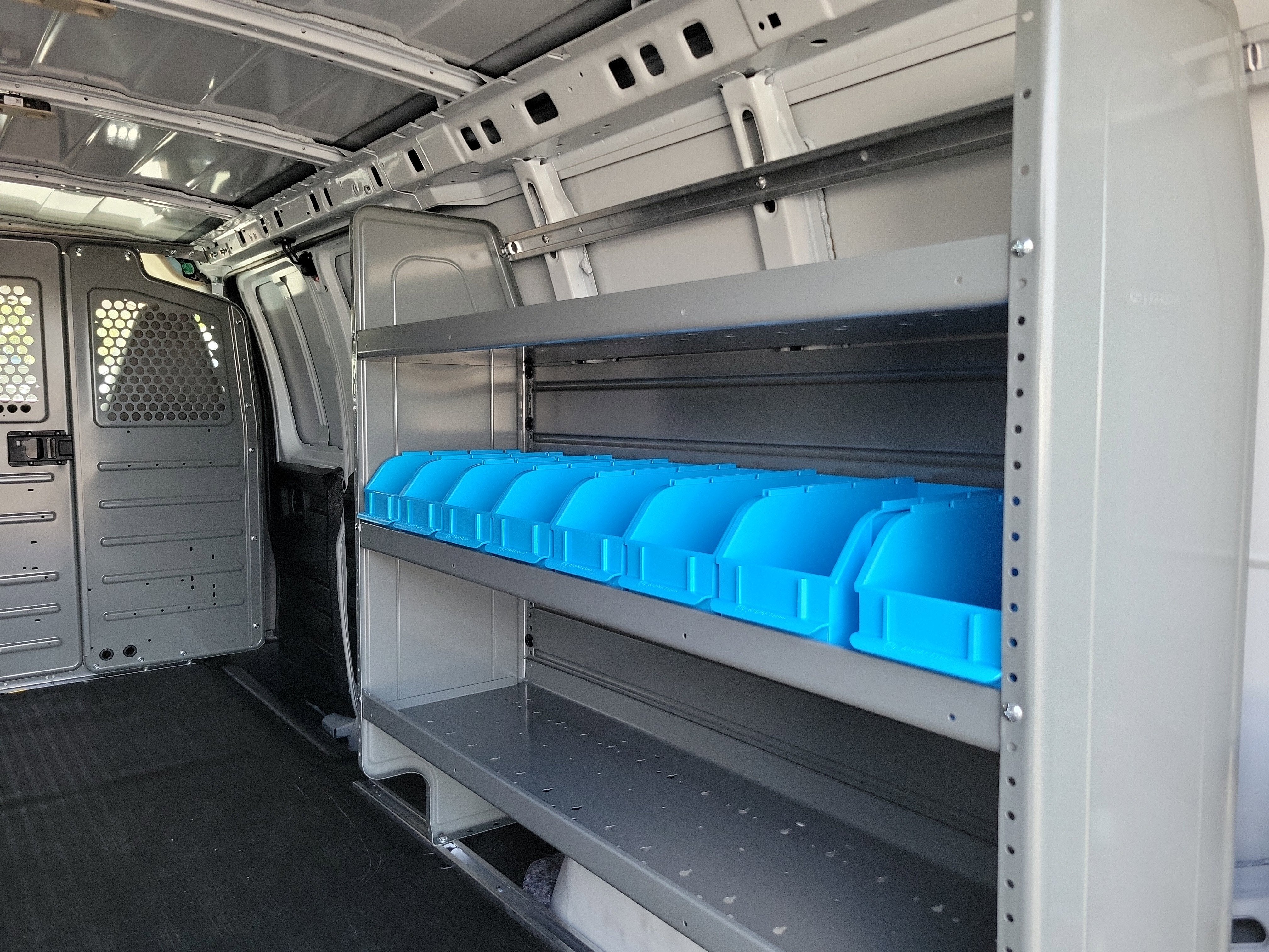 2025 Chevrolet Express Cargo 2500 WT