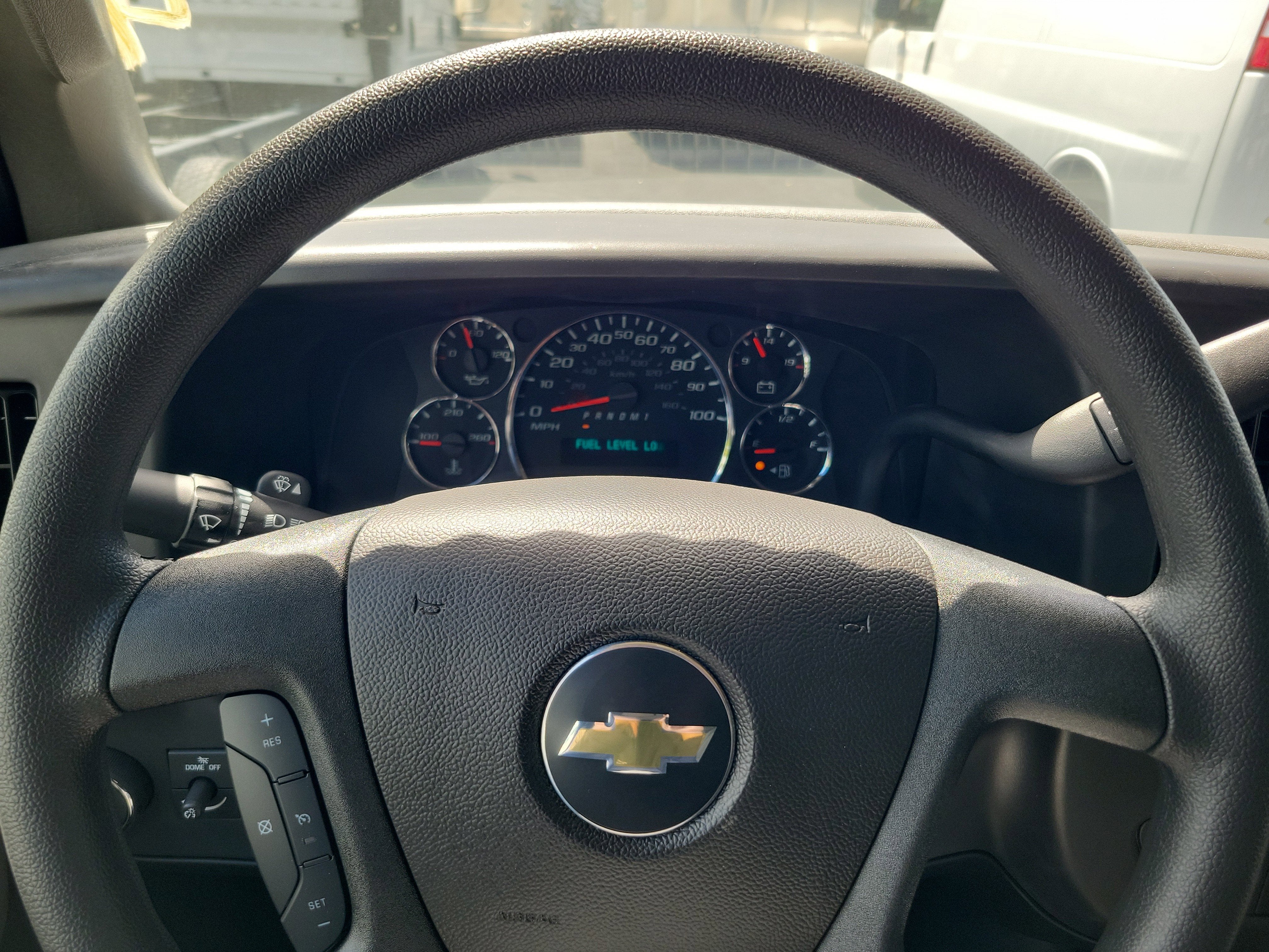 2025 Chevrolet Express Cargo 2500 WT